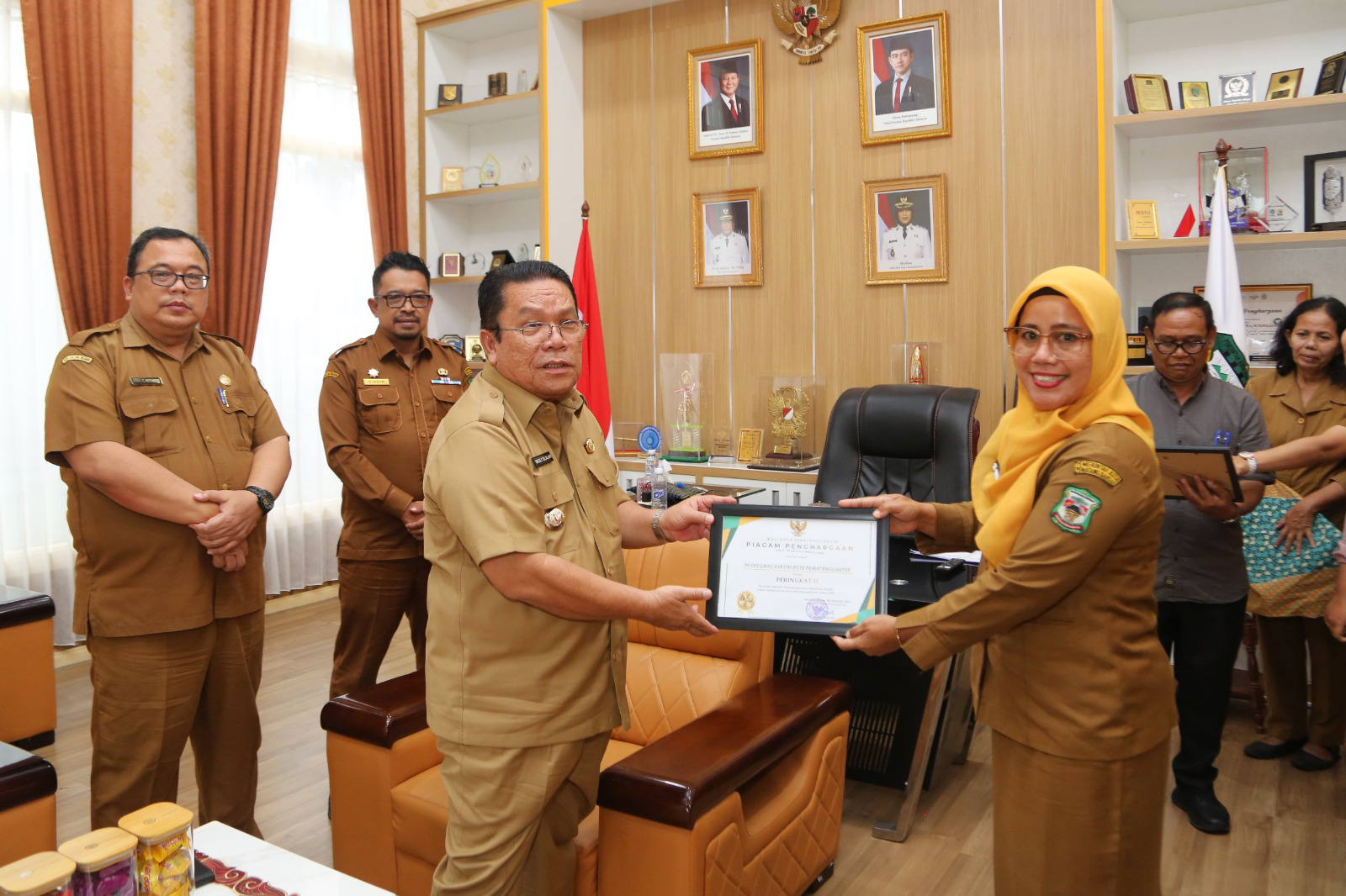 Lagi!  UPTD Puskesmas Kartini Raih Peringkat 2 Penyelenggaraan Pelayanan Publik 