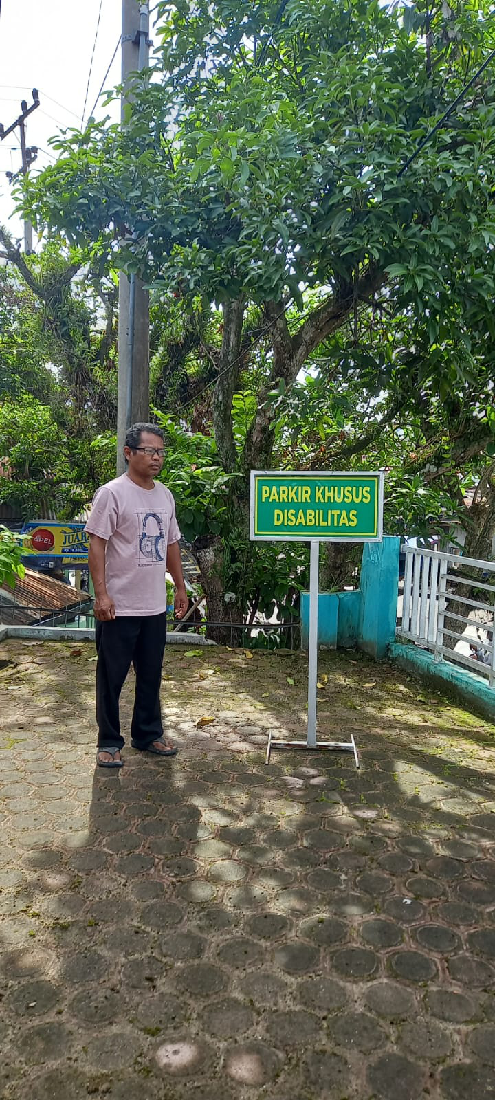 SARANA DAN PRASARANA DI PUSKESMAS KARTINI